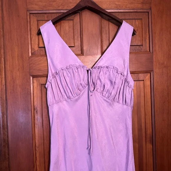 NEW Ciao Lucia Carolinne Dress in Lilac size L - Picture 9 of 13